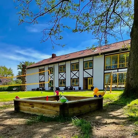 Erholungs- Und Freizeithaus Neu Sammit Krakow am See